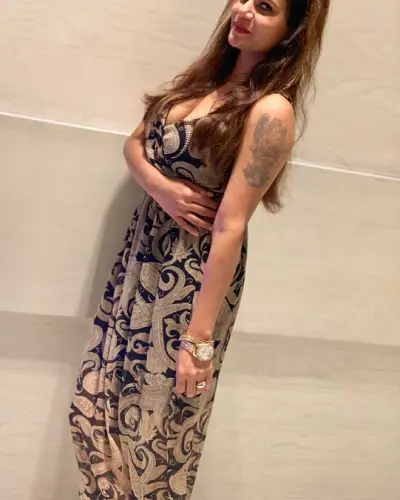 Kodinar Escort